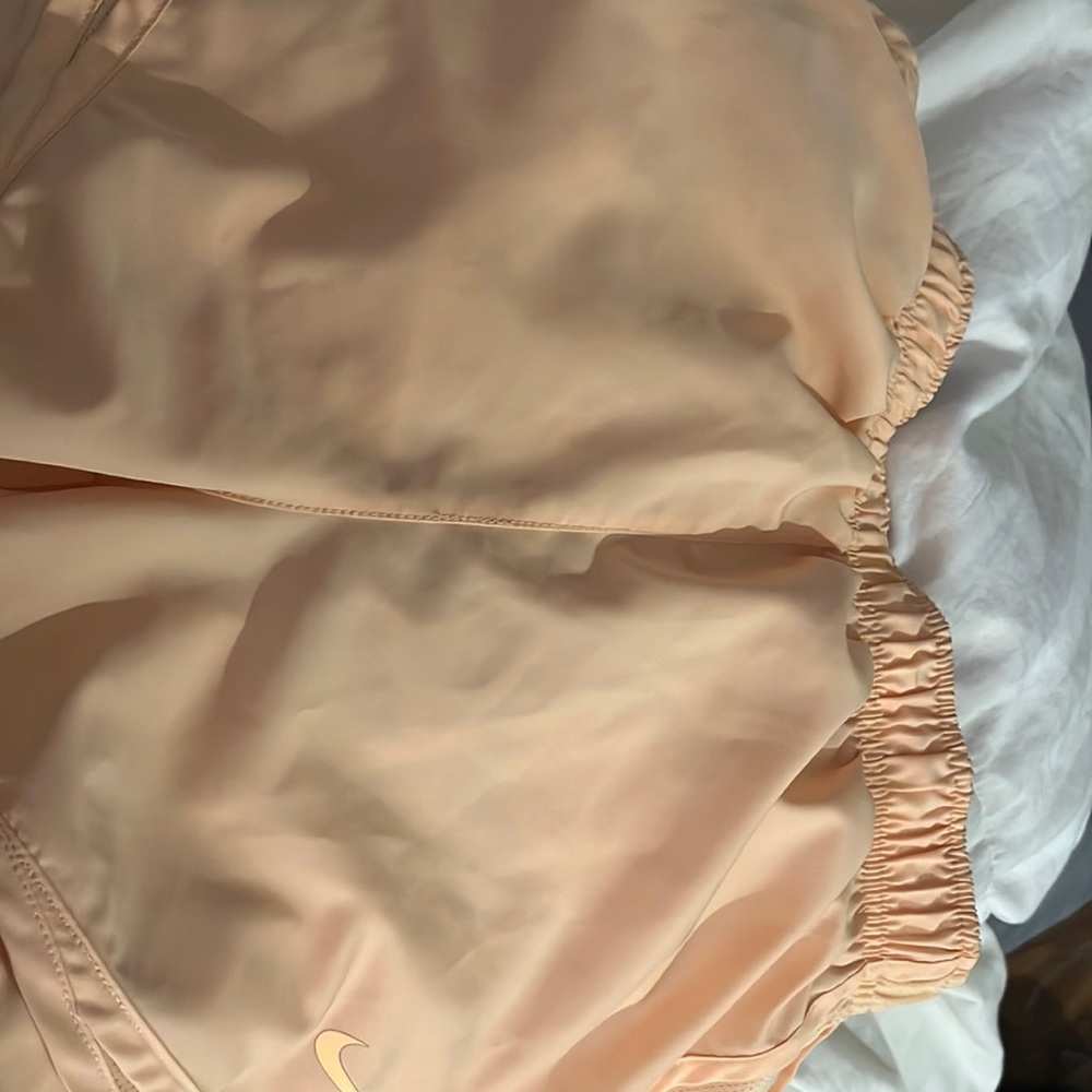 xs nike shorts